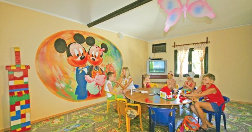 کیدز کلاب هتل آکوا