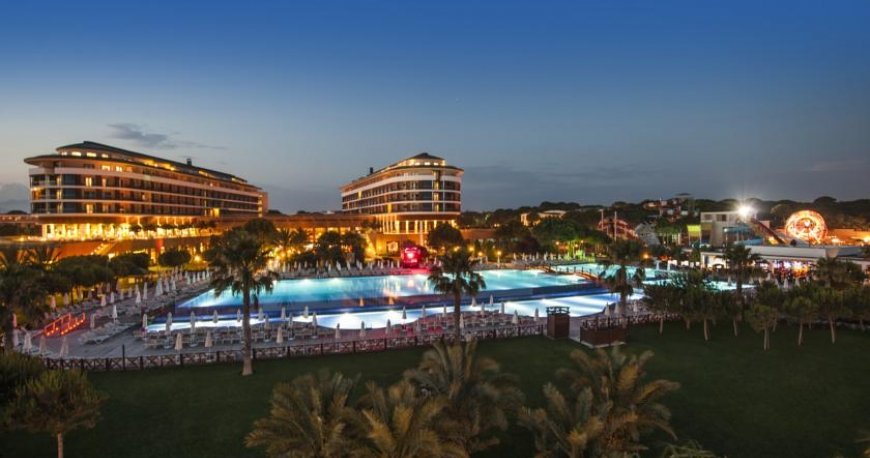 استخر هتل وییج آنتالیا