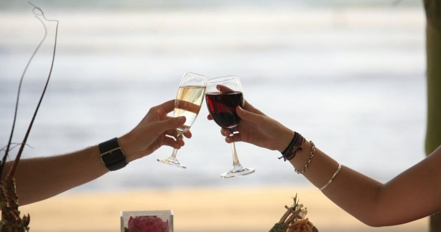 رستوران هتل سان ست بیچ ریزورت