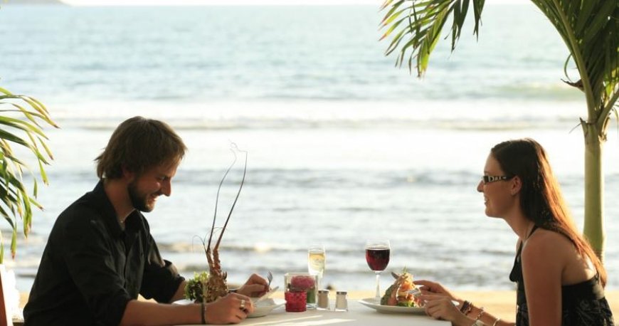 رستوران هتل سان ست بیچ ریزورت