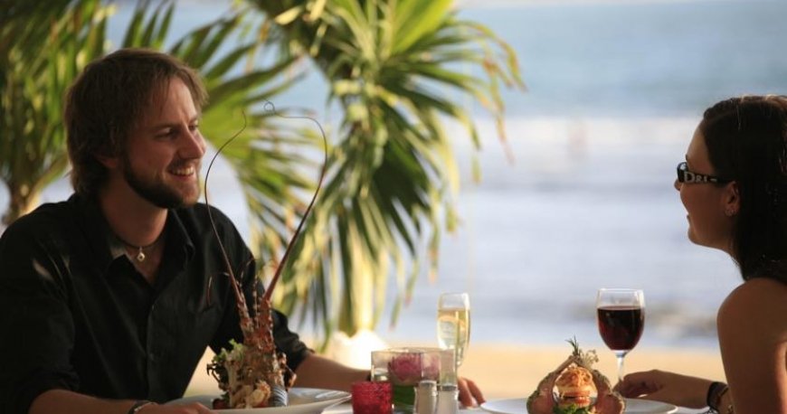 رستوران هتل سان ست بیچ ریزورت