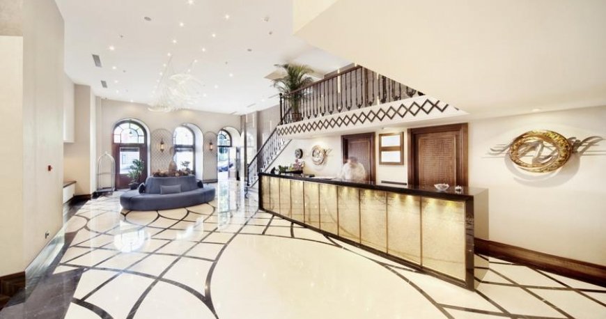 لابی هتل گرند دی پرا استانبول
