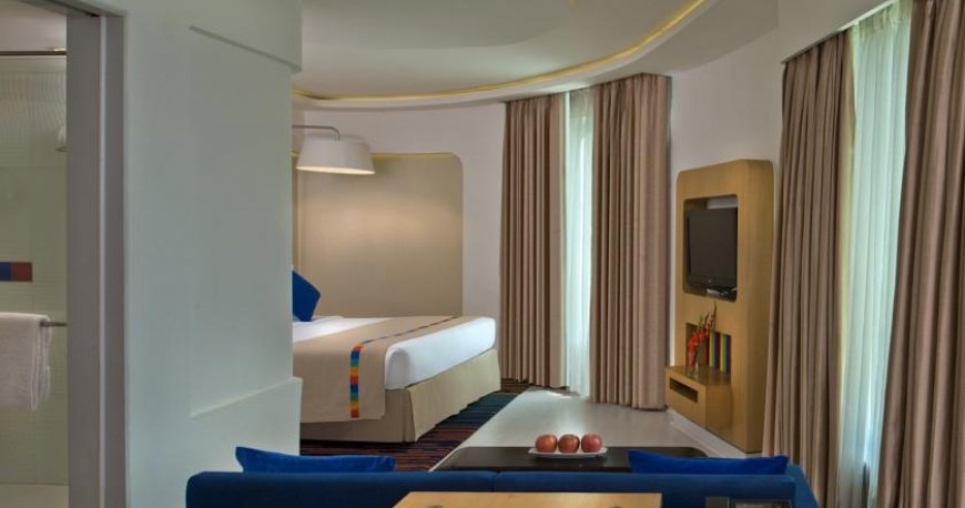 رستوران هتل پارک این بای رادیسون