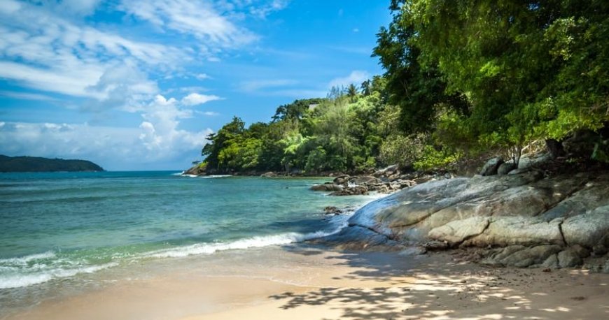 ساحل هتل تاورن بیچ پوکت ساحل هتل تاورن بیچ پوکت