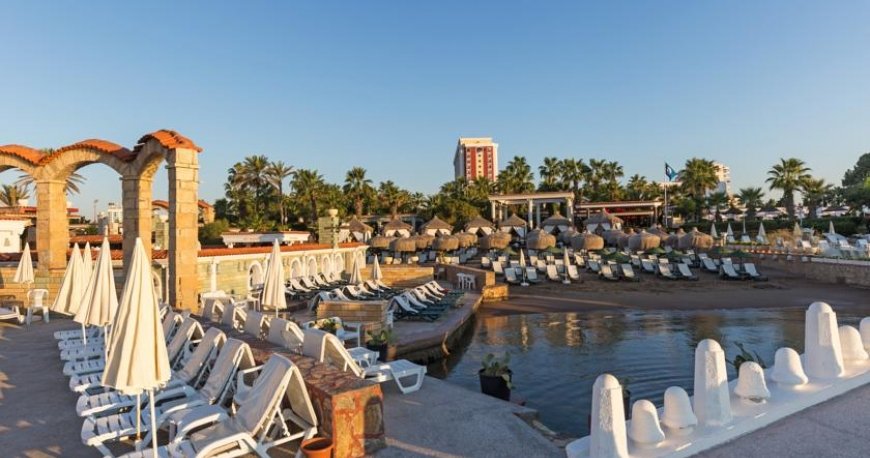 ساحل هتل کلاب سرا آنتالیا