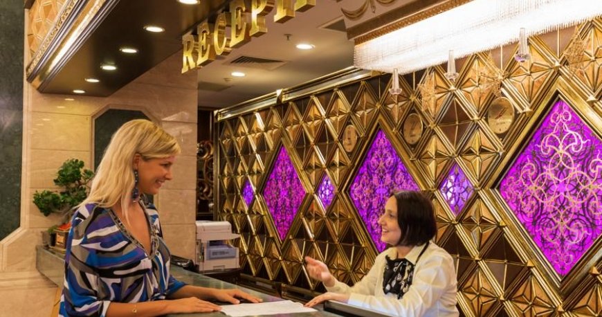 لابی هتل کلاب سرا آنتالیا