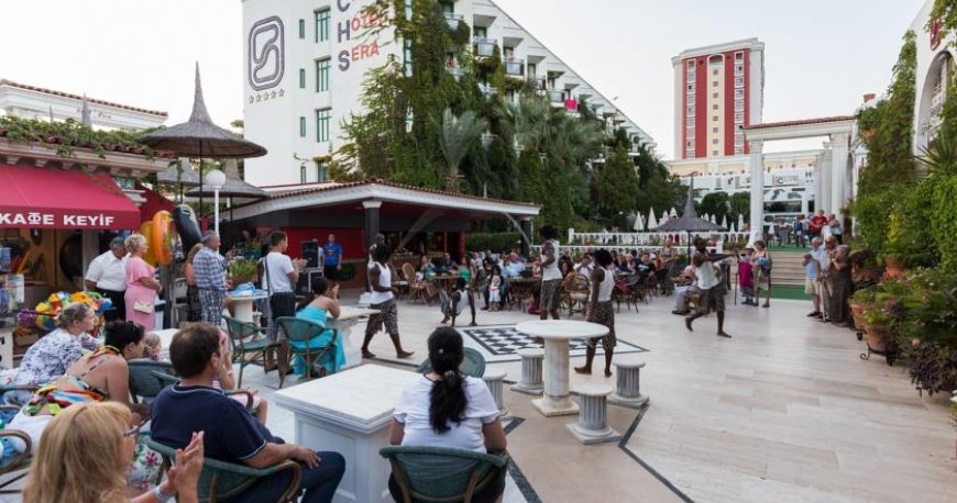 هتل کلاب سرا آنتالیا