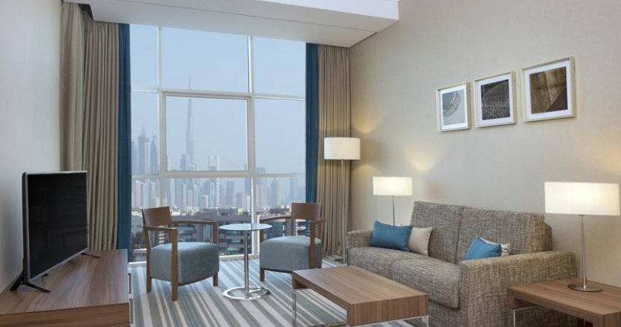 اتاق هتل هیلتون گاردن المینا دبی امارات متحده ی عربی