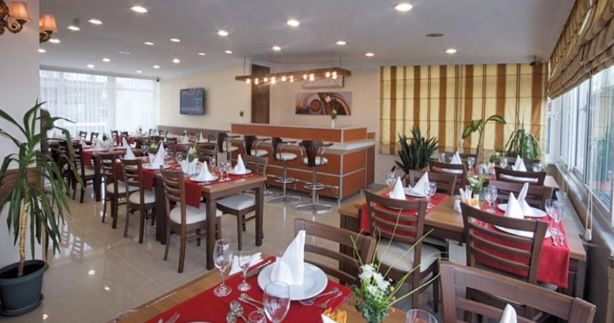 رستوران هتل گرند اونال