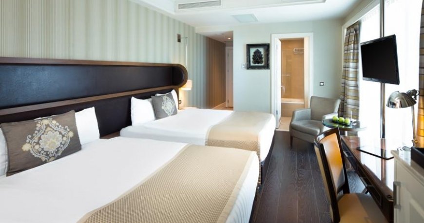 اتاق تایتانیک بیزنس بایرام پاشا