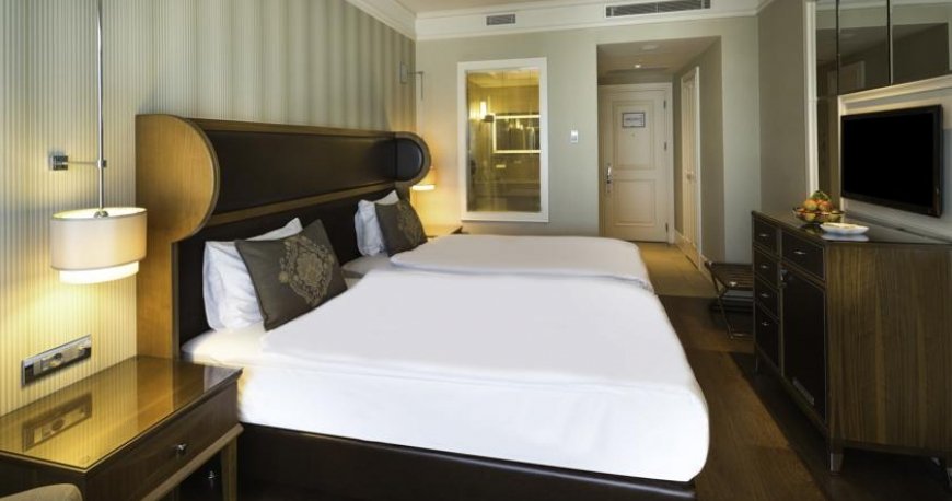 اتاق تایتانیک بیزنس بایرام پاشا