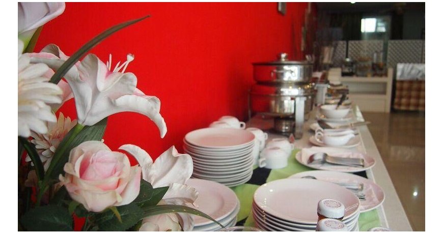 رستوران هتل پی جی پاتونگ ریزورت پوکت تایلند