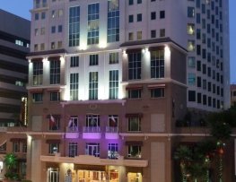 هتل کارلتون (متروپولیتن سابق)