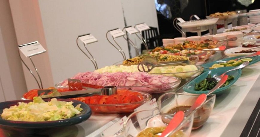 رستوران هتل رامادا پلازا آگرا