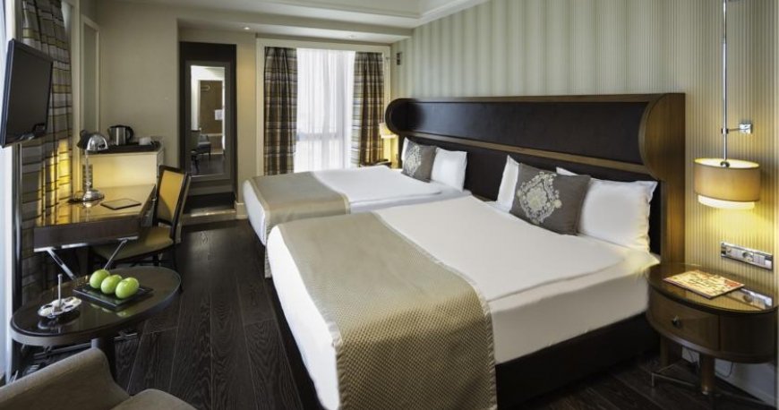 اتاق تایتانیک بیزنس بایرام پاشا