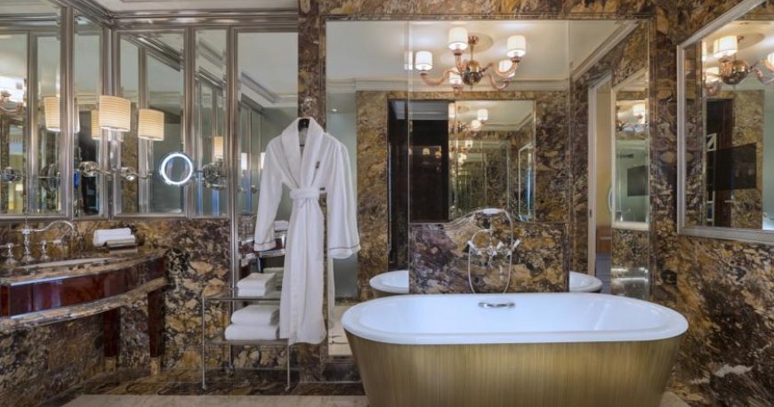 سرویس بهداشتی هتل سینت رجیس سنگاپور