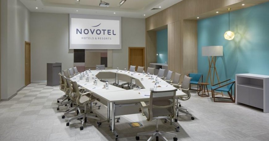 هتل نووتل استانبول