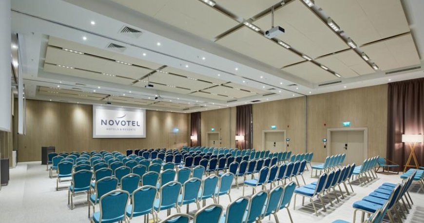 هتل نووتل استانبول