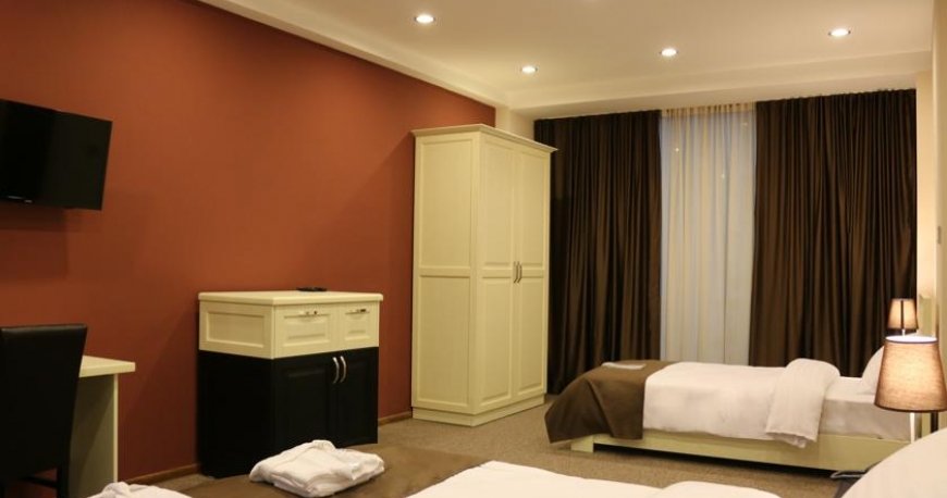 اتاق هتل دلابائوری