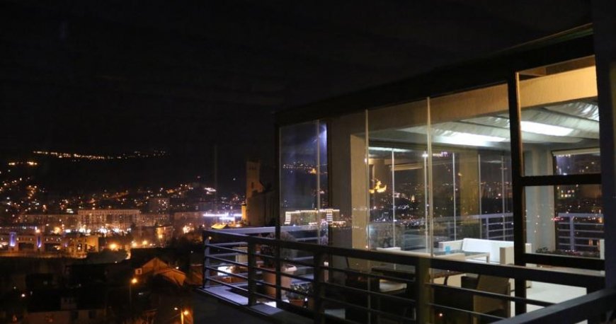 هتل دلابائوری