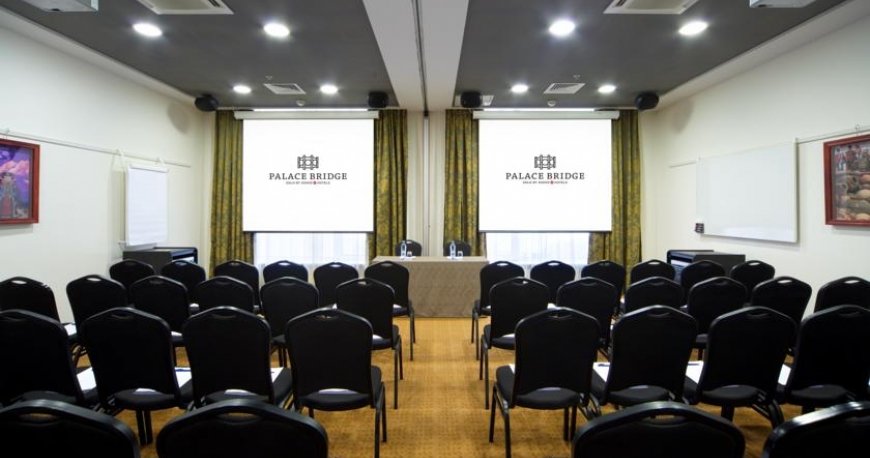 سالن کنفرانس هتل سوکوز بریج سنت پترزبورگ