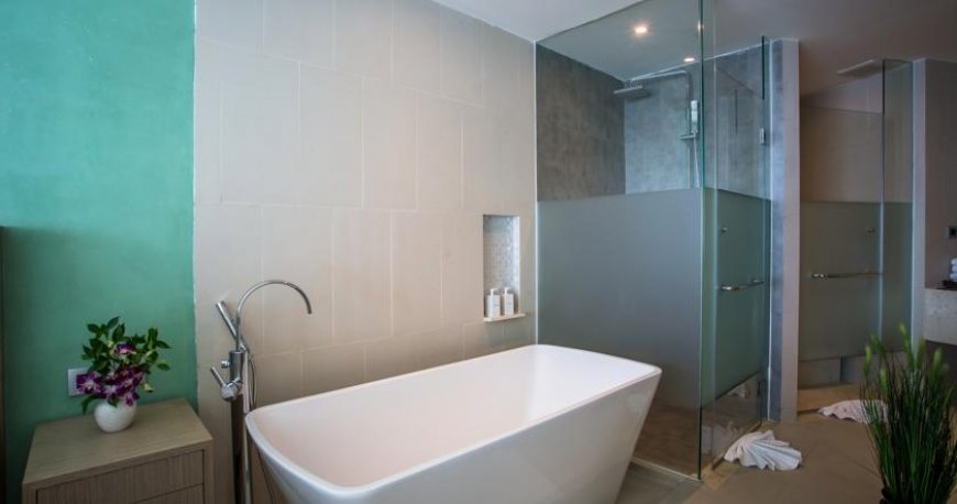 سرویس بهداشتی هتل کرست ریزورت اند پول ویلاز