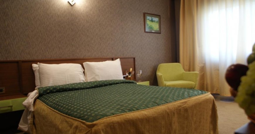 اتاق هتل کرسنت بیچ باکو