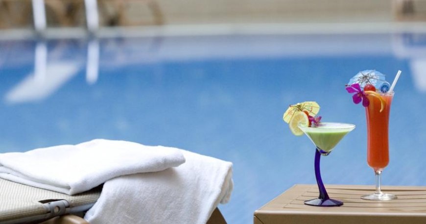 استخر هتل ملیا کوالالامپور استخر هتل ملیا کوالالامپور