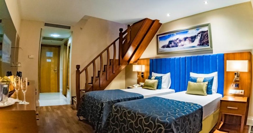 اتاق هتل لیبرتی لارا آنتالیا اتاق هتل لیبرتی لارا آنتالیا