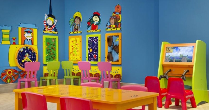 کیدز کلاب هتل دابل تری بای هیلتون مرجان