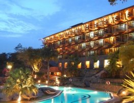 هتل ارلز ریجنسی هتل ارلز ریجنسی