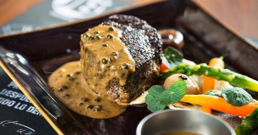 رستوران هتل امواج روتانا دبی امارات متحده ی عربی