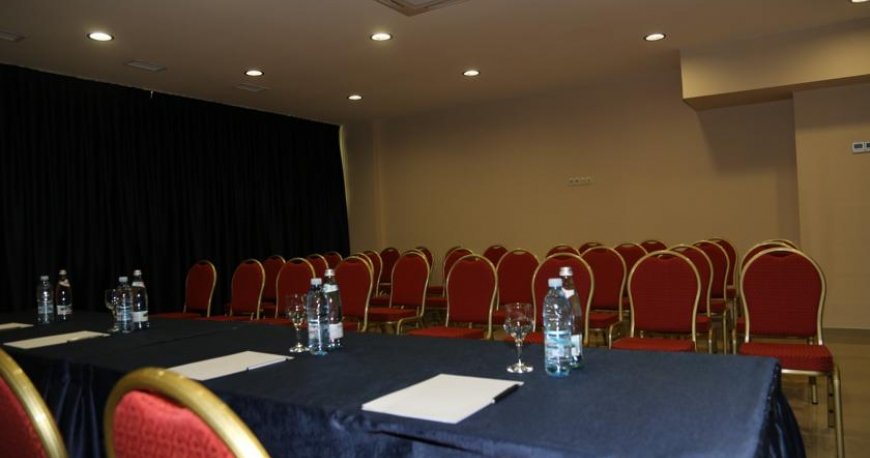 هتل دلابائوری