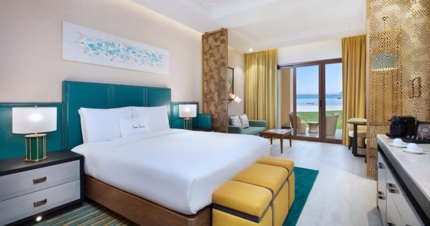 اتاق هتل دابل تری بای هیلتون مرجان