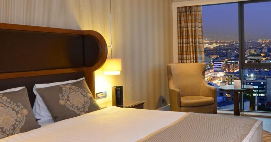 اتاق تایتانیک بیزنس بایرام پاشا