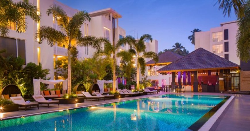 استخر هتل هارد راک