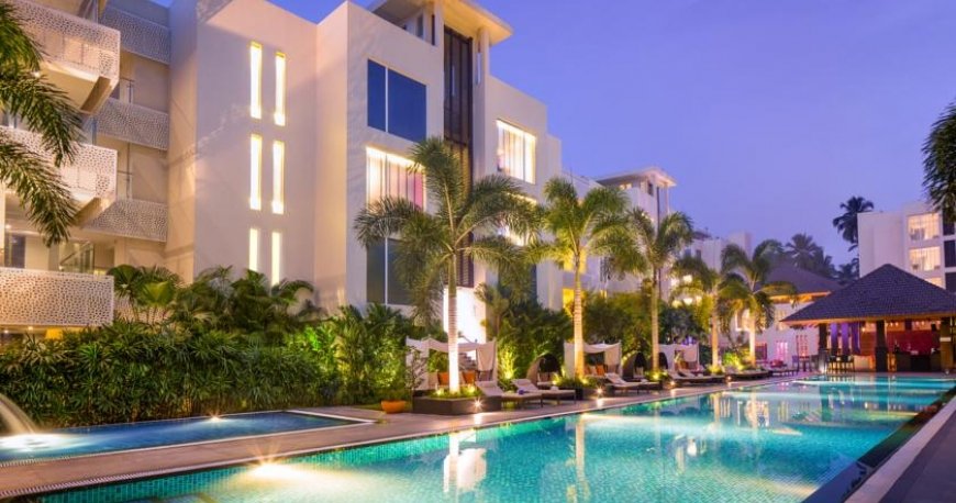 استخر هتل هارد راک