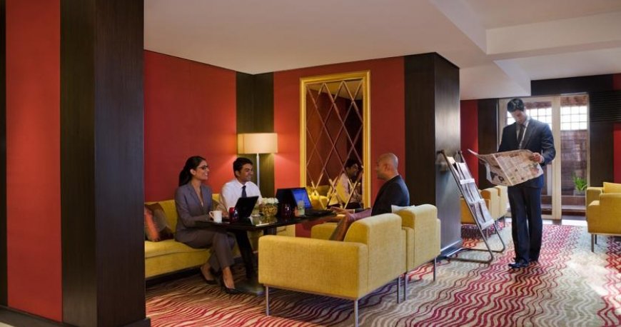 لابی هتل کورت یارد بمبئی لابی هتل کورت یارد بمبئی