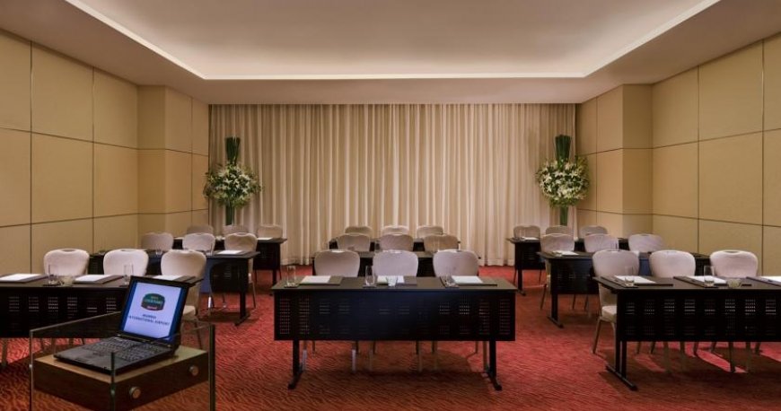 لابی هتل کورت یارد بمبئی لابی هتل کورت یارد بمبئی