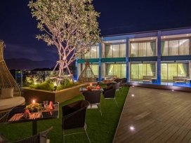 هتل کرست ریزورت اند پول ویلاز