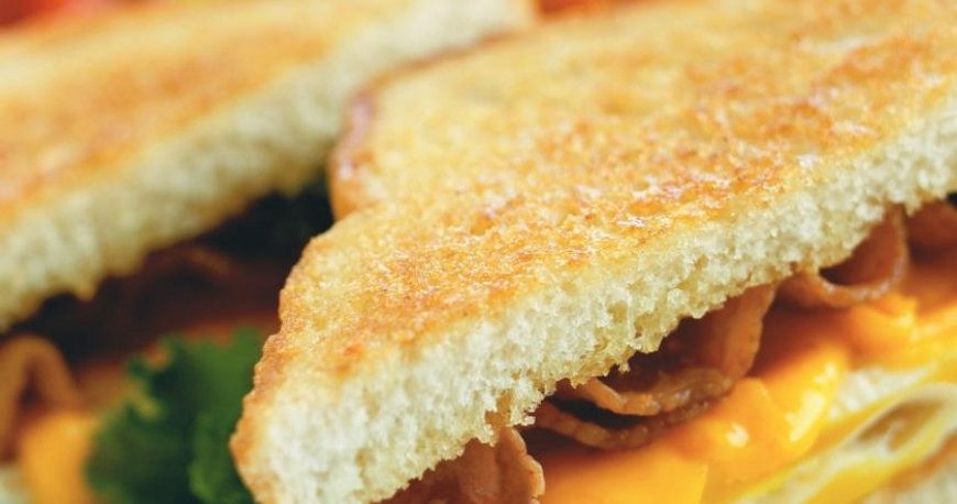 رستوران هتل کورت یارد بمبئی رستوران هتل کورت یارد بمبئی