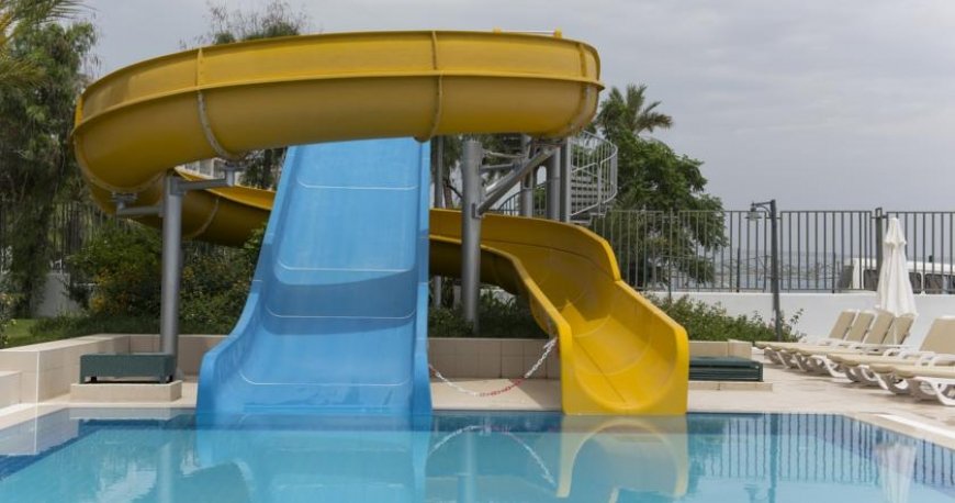 استخر هتل گرند پارک کمر آنتالیا ترکیه