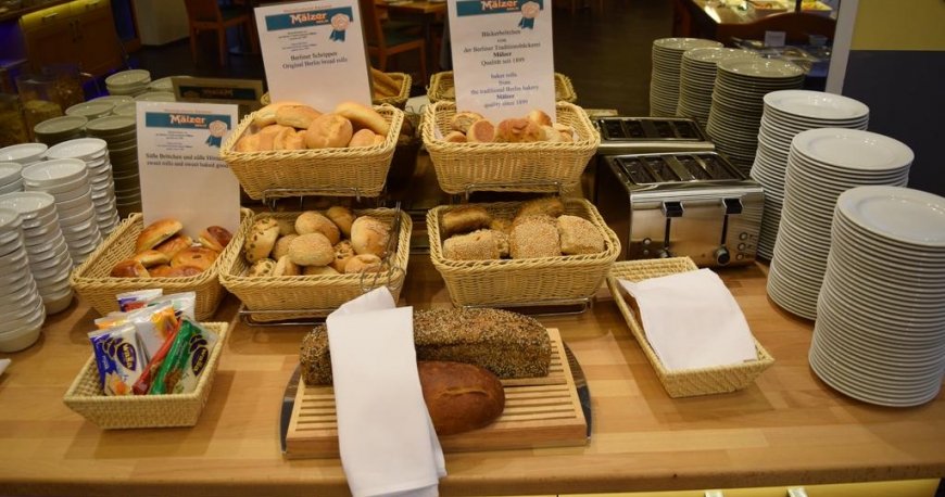 رستوران هتل بست وسترن آم بورسیگتورم برلین رستوران هتل بست وسترن آم بورسیگتورم برلین