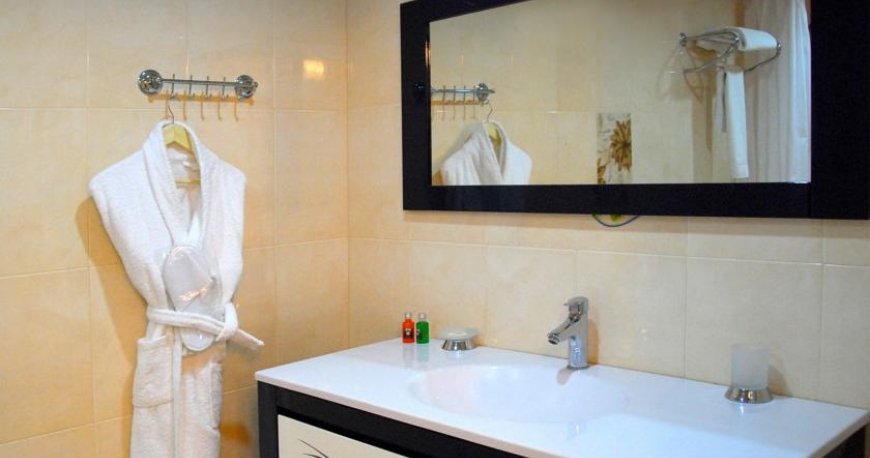 سرویس بهداشتی هتل گنج علی پلازا