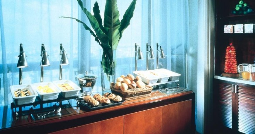 رستوران هتل سوئیستل سنگاپور