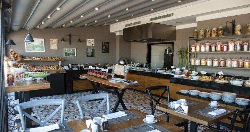 هتل ریکسوس پرا