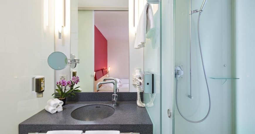 سرویس بهداشتی هتل کورونادو سرویس بهداشتی هتل کورونادو