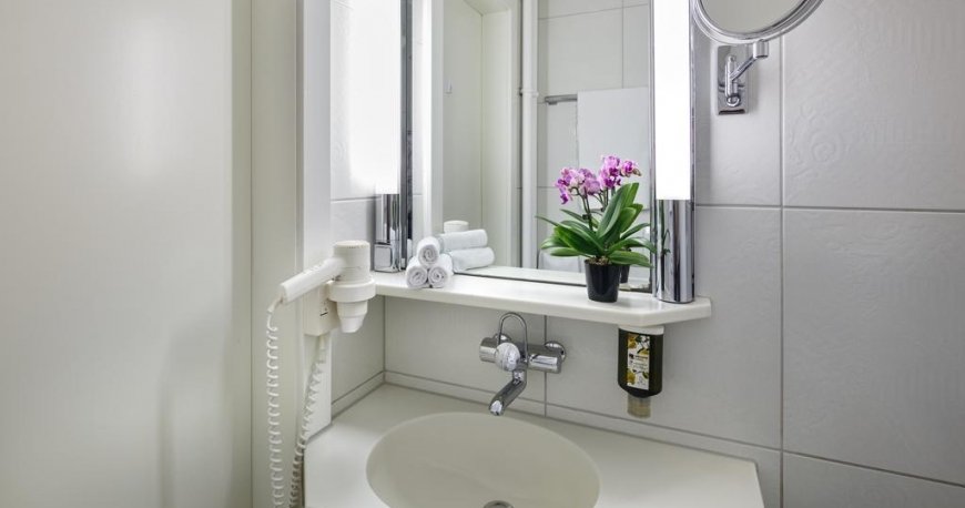 سرویس بهداشتی هتل کورونادو سرویس بهداشتی هتل کورونادو