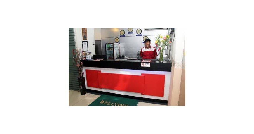 لابی هتل هپی هالیدی