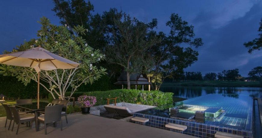 استخر هتل بنیان تری پوکت استخر هتل بنیان تری پوکت